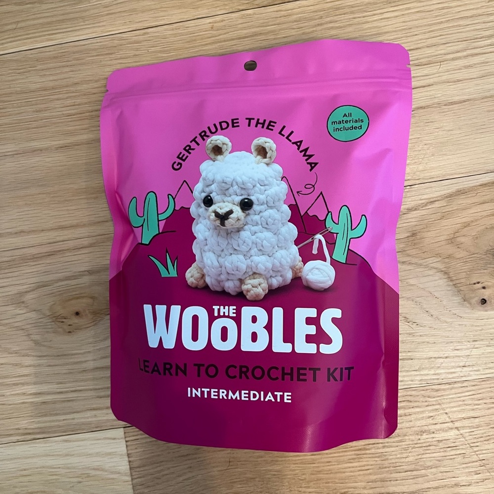 The Woobles Gertrude the Llama Kit